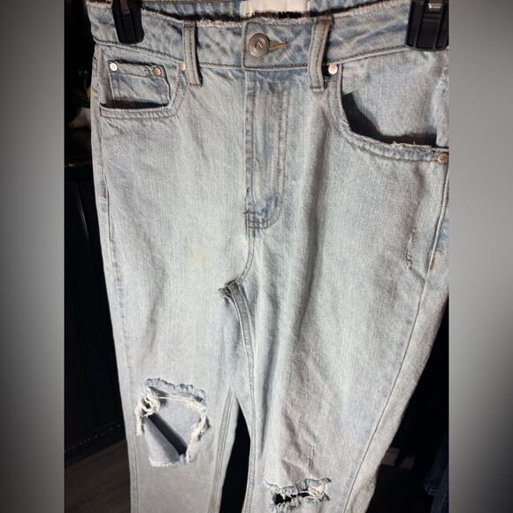 Fashion Nova Jeans 5 Pocket Design Button & Zippe Distressed Women’s Size 25 EPC - Picture 2 of 5